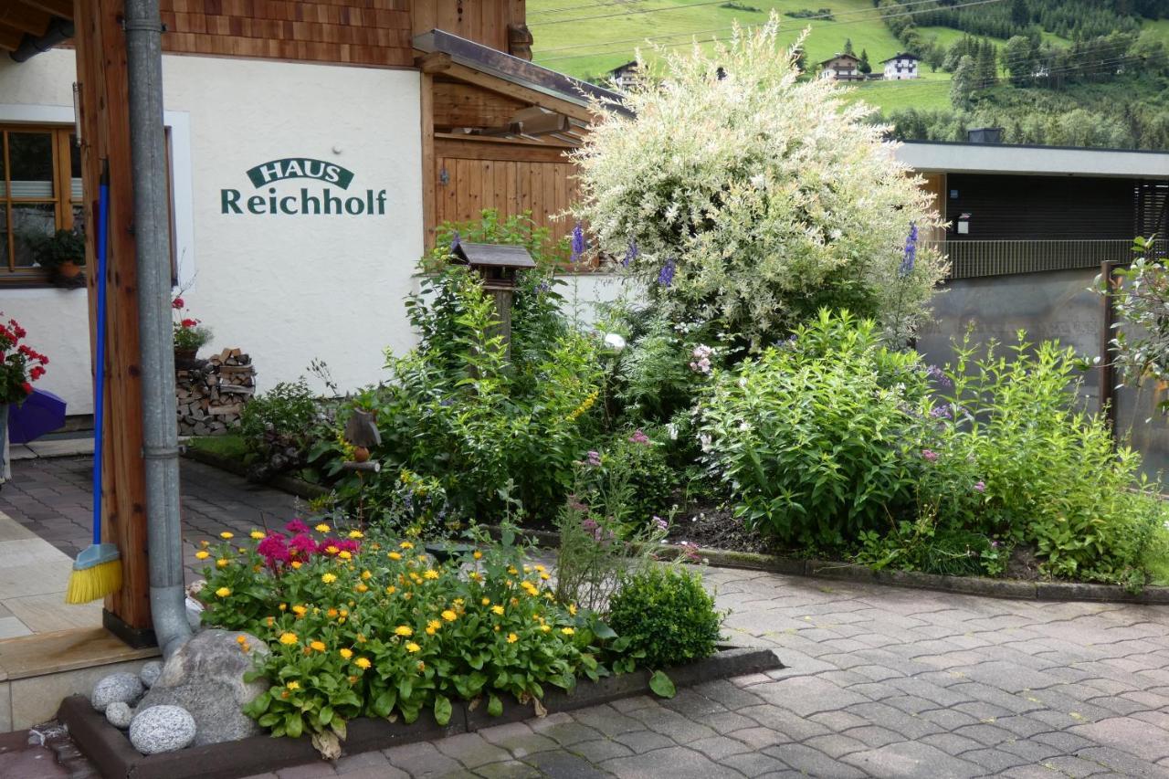 Gästehaus Reichholf Neukirchen am Großvenediger Exterior foto