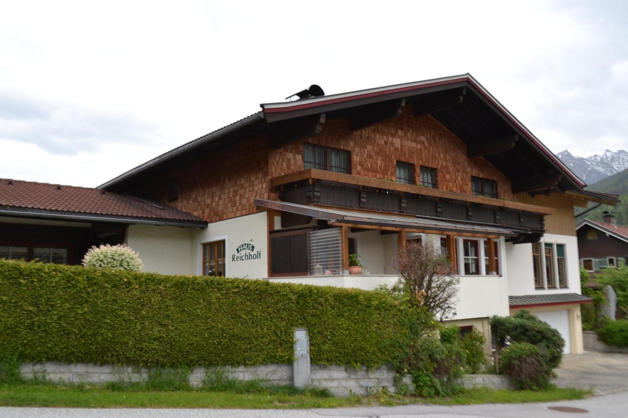 Gästehaus Reichholf Neukirchen am Großvenediger Exterior foto